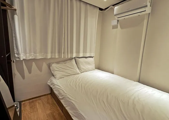 Spacious Hongdae 3br 6 Queen Beds Séoul