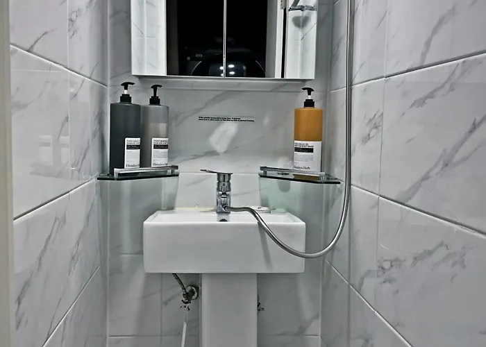 Villa Spacious Hongdae 3br 6 Queen Beds *
