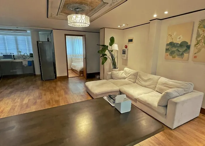 Spacious Hongdae 3br 6 Queen Beds Séoul