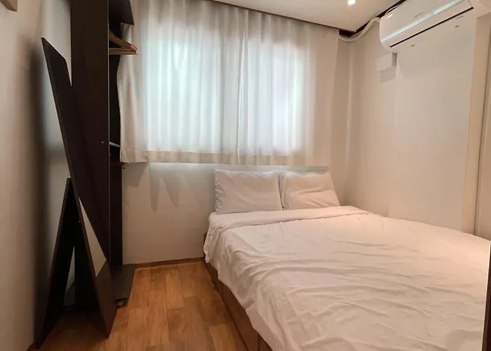 Spacious Hongdae 3br 6 Queen Beds Villa Séoul