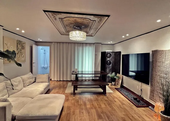 Spacious Hongdae 3br 6 Queen Beds * Séoul
